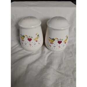 Cream Column Country Goose Salt and Pepper Shakers Ceramic Vintage